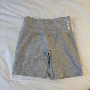 DFYNE Women's Gray Bike Shorts